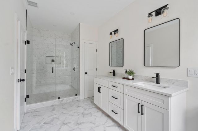 5 Manson Rd, Swampscott, MA 01907