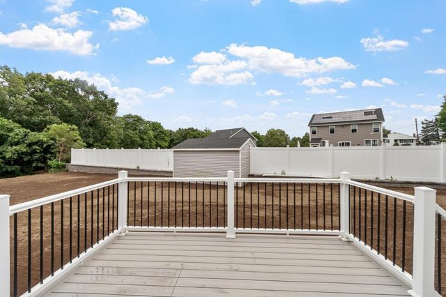 5 Manson Rd, Swampscott, MA 01907