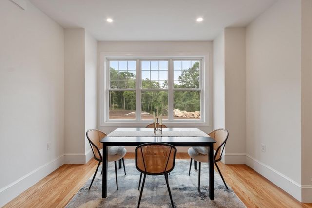 5 Manson Rd, Swampscott, MA 01907