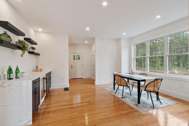 5 Manson Rd, Swampscott, MA 01907