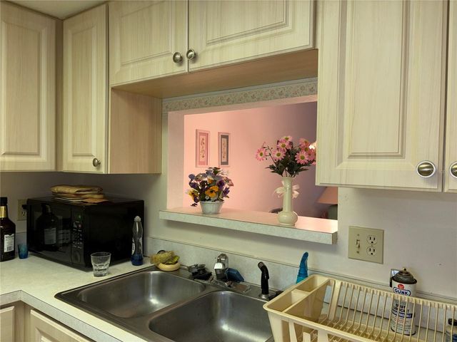 2465 W NORTHSIDE DRIVE 1702, Clearwater, FL 33761