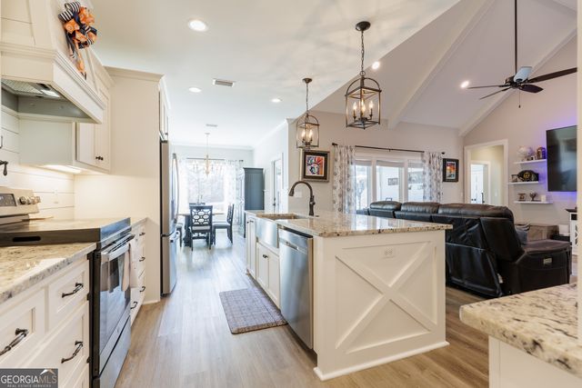 7279 Tillman Branch Road, Hahira, GA 31632