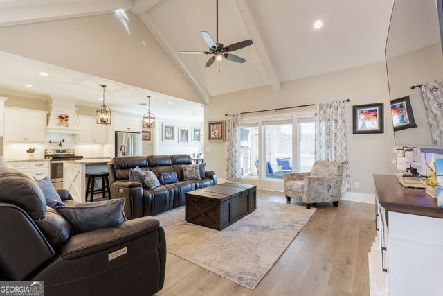 7279 Tillman Branch Road, Hahira, GA 31632