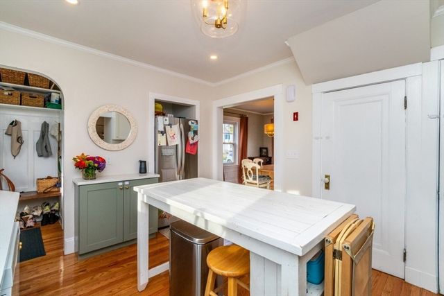 51 Stevens Rd., Needham, MA 02492