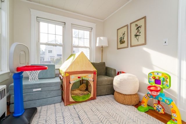 51 Stevens Rd., Needham, MA 02492