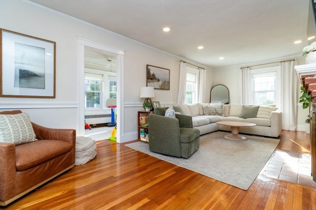 51 Stevens Rd., Needham, MA 02492