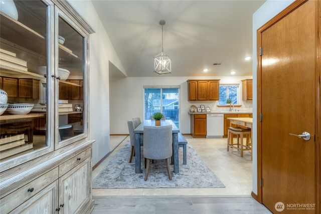 64 Talon Loop, Walla Walla, WA 99362