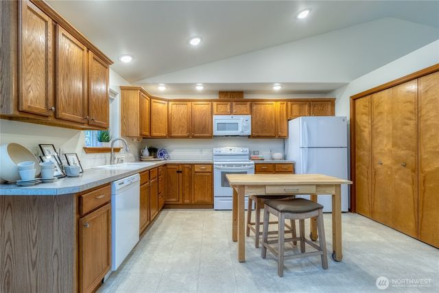 64 Talon Loop, Walla Walla, WA 99362