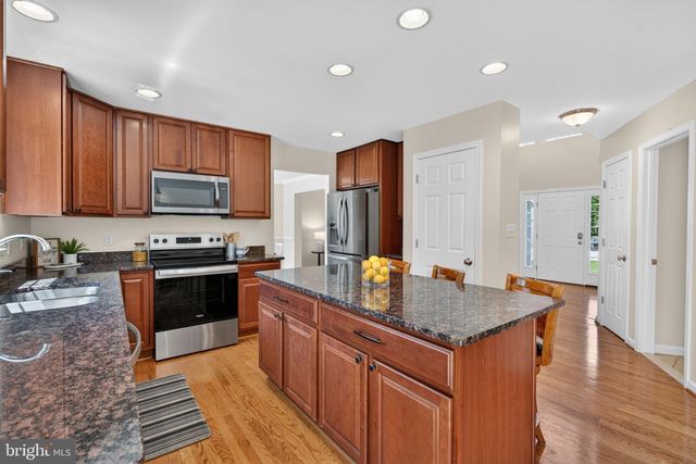 6090 OLD WASHINGTON RD, Elkridge, MD 21075
