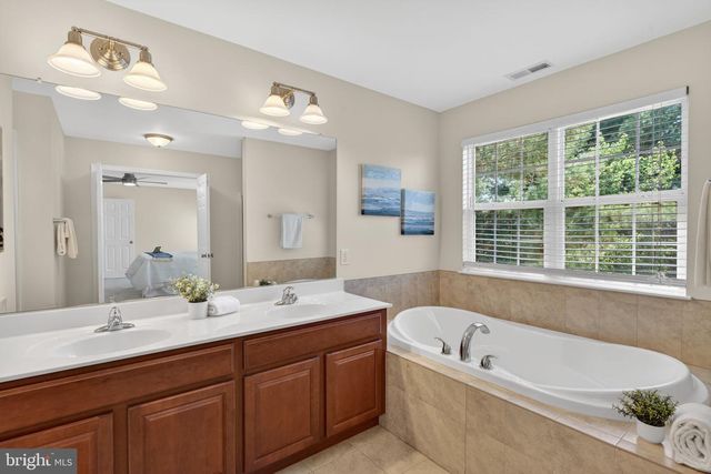 6090 OLD WASHINGTON RD, Elkridge, MD 21075