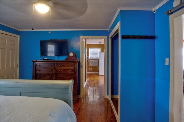 818 Fort Velasco Drive, Surfside Beach, TX 77541