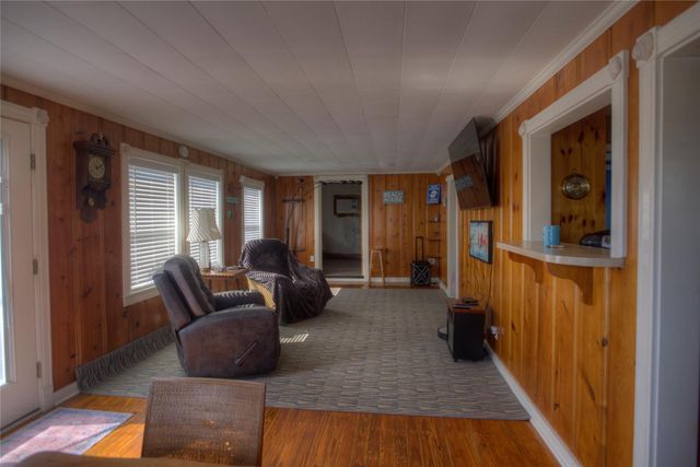 818 Fort Velasco Drive, Surfside Beach, TX 77541