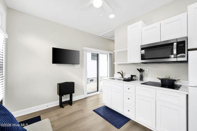 1405 Church Street A, Wilmington, NC 28401