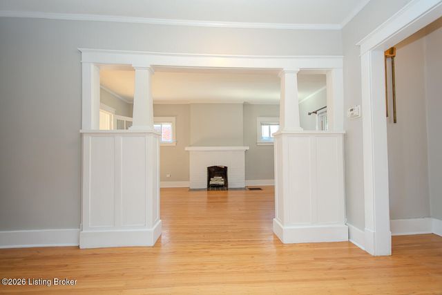 1072 Eastern Pkwy, Louisville, KY 40217