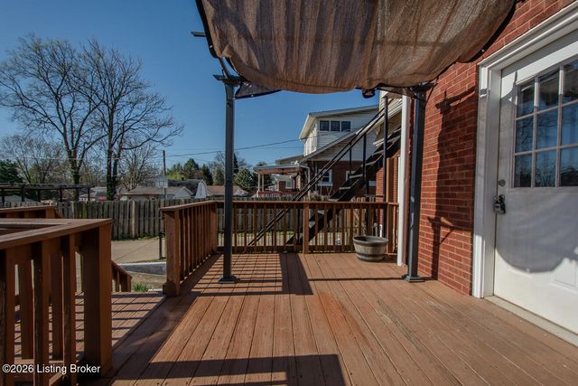 1072 Eastern Pkwy, Louisville, KY 40217