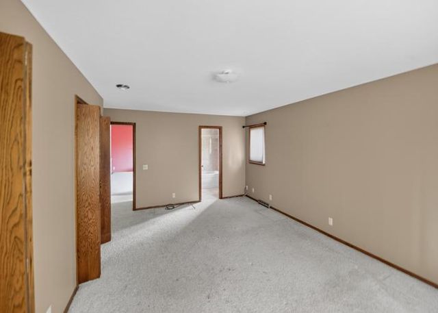 4110 Juneau Lane N, Plymouth, MN 55446