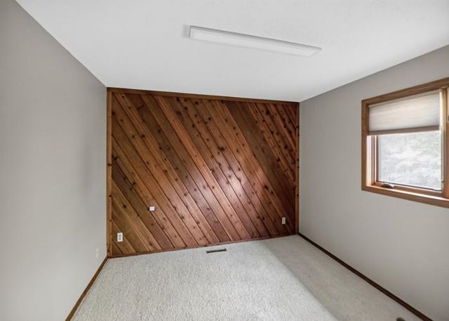 4110 Juneau Lane N, Plymouth, MN 55446