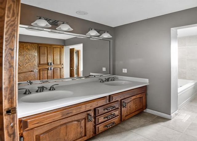 4110 Juneau Lane N, Plymouth, MN 55446