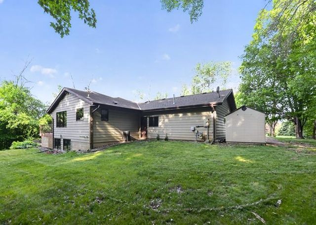 4110 Juneau Lane N, Plymouth, MN 55446