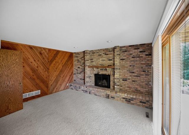 4110 Juneau Lane N, Plymouth, MN 55446