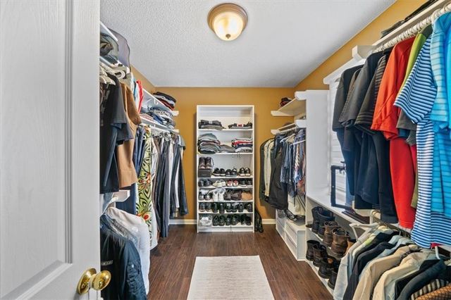 12711 Woodson Street, Overland Park, KS 66209