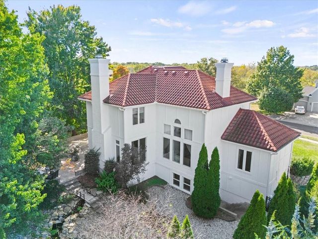 12711 Woodson Street, Overland Park, KS 66209