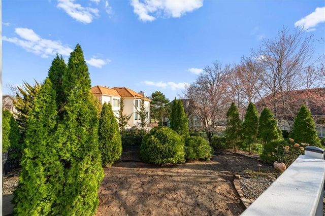 12711 Woodson Street, Overland Park, KS 66209