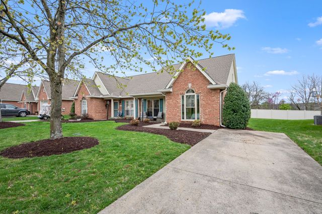 408 Biltmore Cir, Murfreesboro, TN 37128