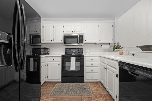 408 Biltmore Cir, Murfreesboro, TN 37128