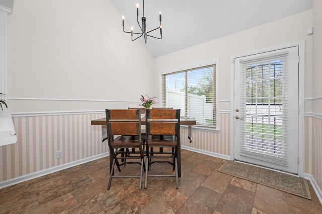 408 Biltmore Cir, Murfreesboro, TN 37128