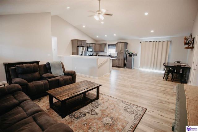 118 Blanket Court, Elizabethtown, KY 42701