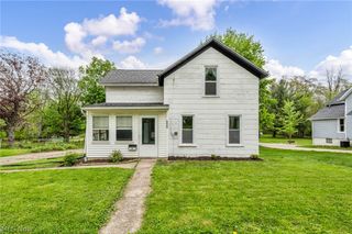 262 E Walnut Street, Wadsworth, OH 44281