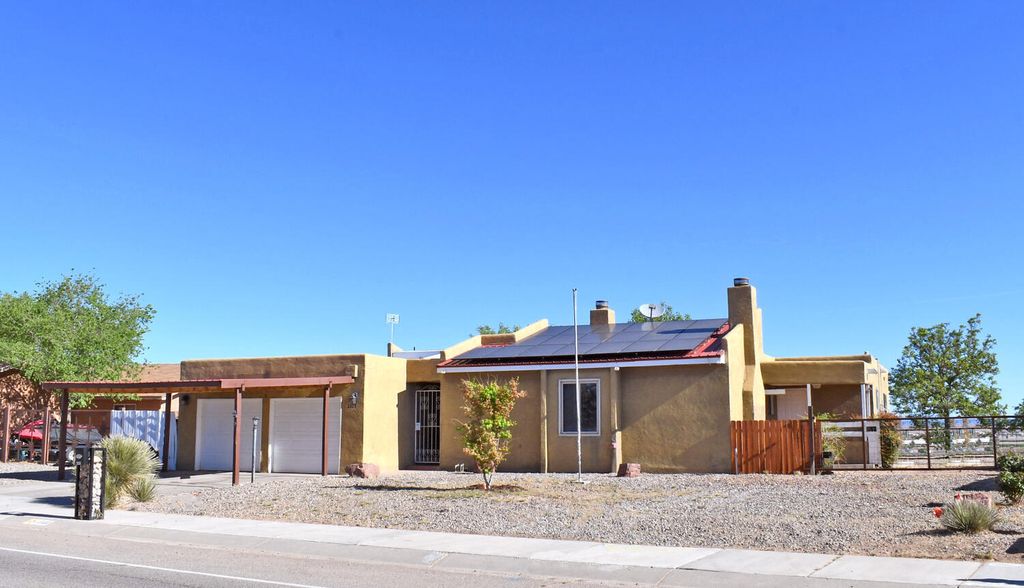 4803 Leon Grande Avenue SE, Rio Rancho, NM 87124