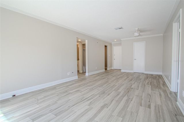 4610 W GRAY STREET 209, Tampa, FL 33609