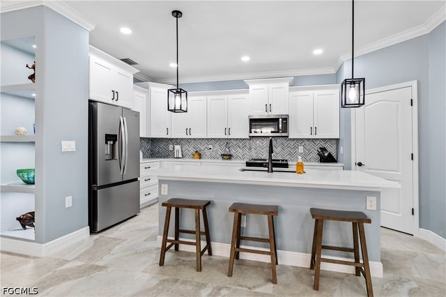 10960 Cherry Laurel DR, Fort Myers, FL 33912