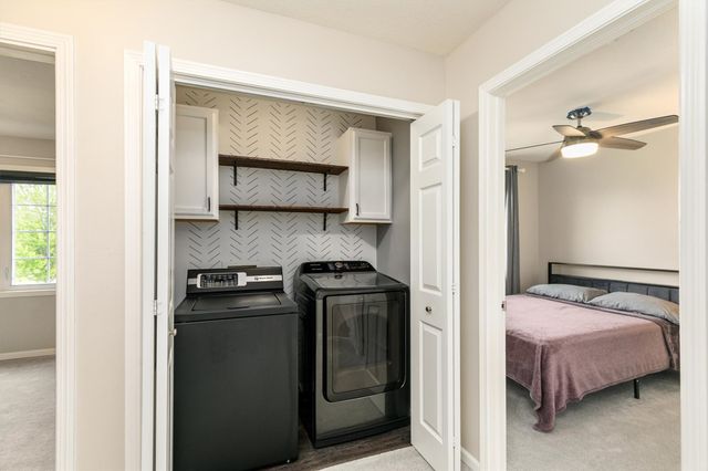 1823 NW Prairie Lakes Drive, Ankeny, IA 50023