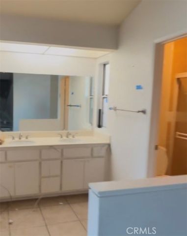 29960 Saguaro Street, Castaic, CA 91384