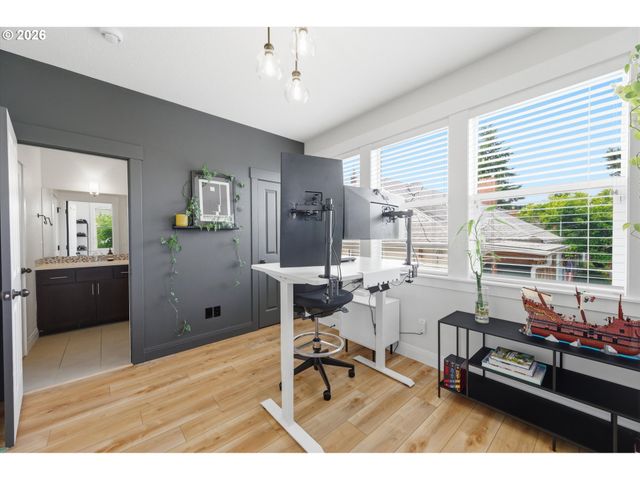6825 N HAIGHT Ave, Portland, OR 97217