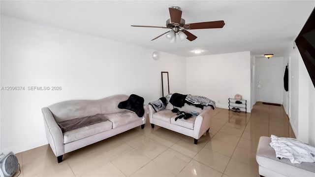 4200 NW 3rd Court 241, Plantation, FL 33317
