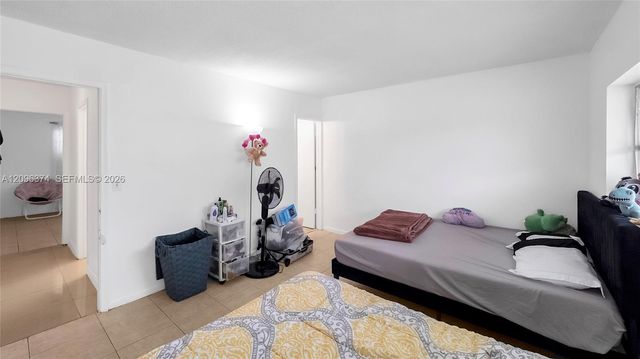 4200 NW 3rd Court 241, Plantation, FL 33317