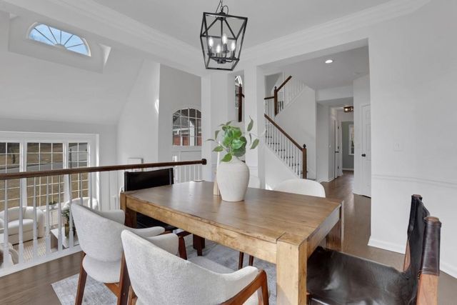 6085 Grand View Way, Suwanee, GA 30024