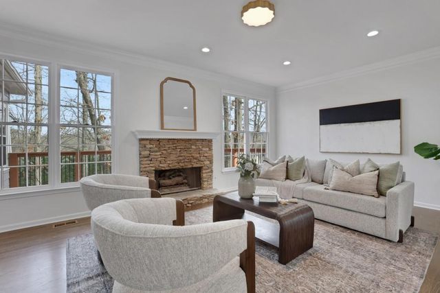 6085 Grand View Way, Suwanee, GA 30024