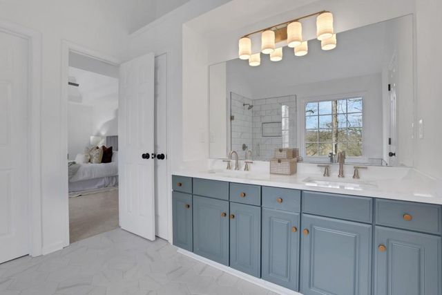 6085 Grand View Way, Suwanee, GA 30024