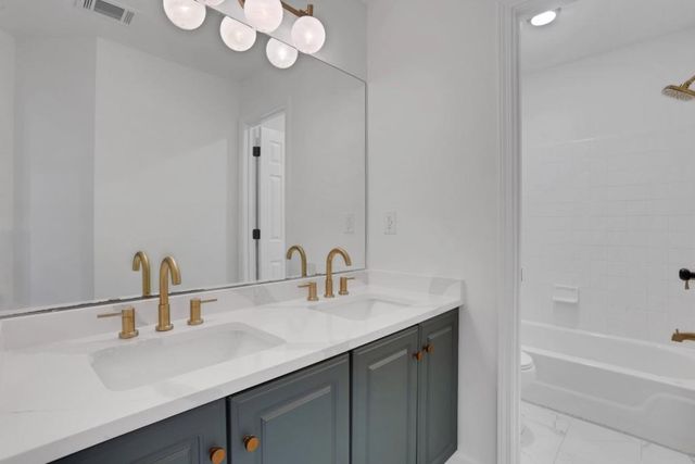 6085 Grand View Way, Suwanee, GA 30024