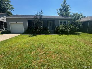 727 W Fannetta Street, Dexter, MO 63841