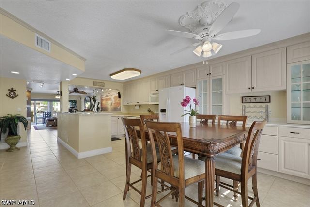 4206 SE 20th PL 102, Cape Coral, FL 33904