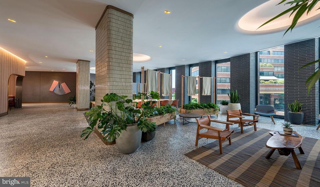 4710 Elm St # 1B-E-210, Bethesda, MD 20814