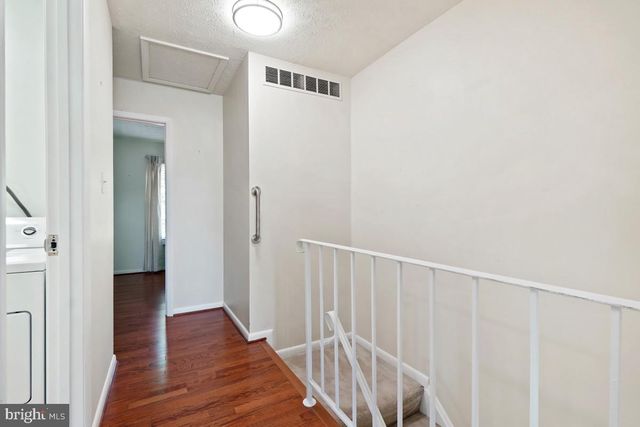 2 CHELMSFORD CT, Baltimore, MD 21220