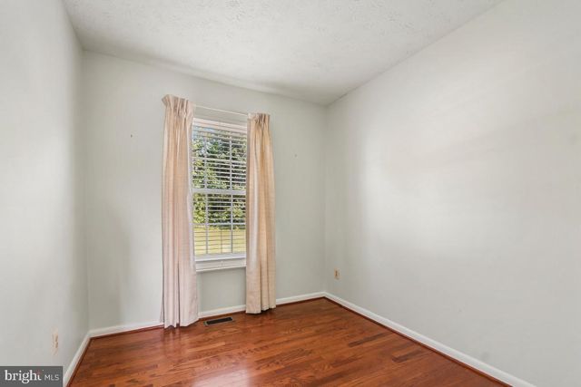2 CHELMSFORD CT, Baltimore, MD 21220