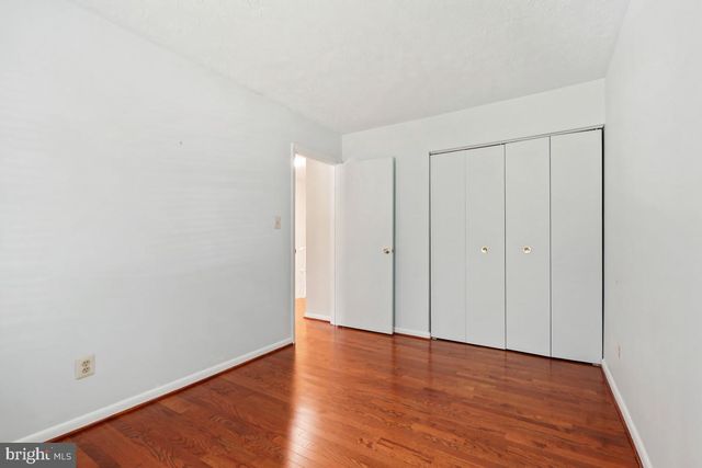 2 CHELMSFORD CT, Baltimore, MD 21220